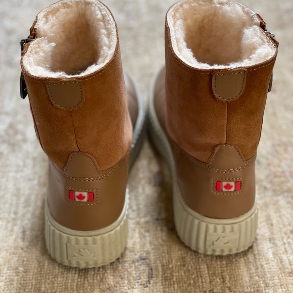 Pajar Side Zip, Wool Fleece Lined Boots in Camel Size 7-7.5 - Picture 13 of 16